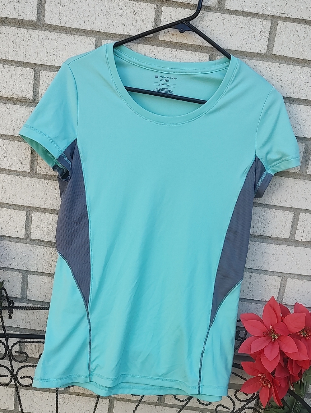 Tek Gear Light Shirt